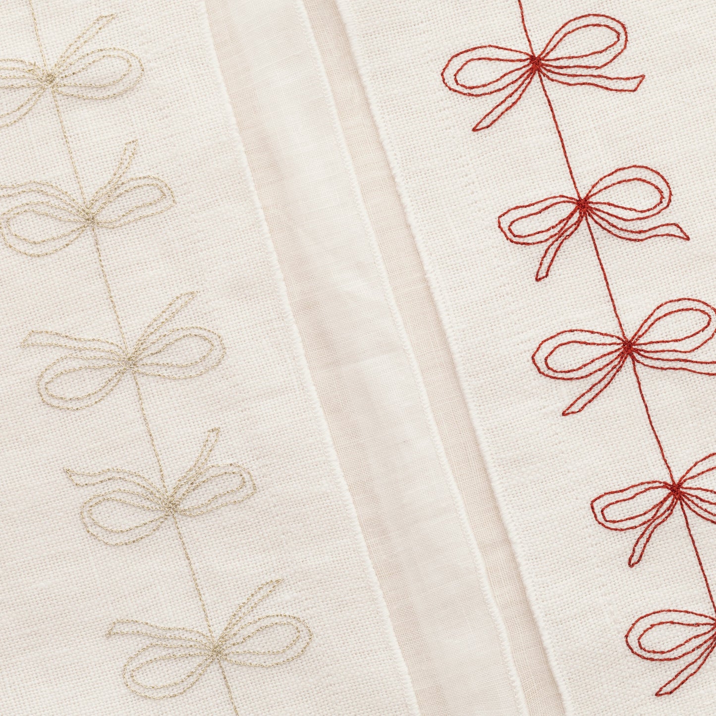 Set Americano Ricamato Fiocco in Lino Tovaglietta e Tovagliolo